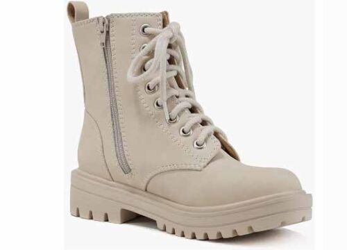 Lug Sole Combat Ankle Boot 🥾 Lace up w/Side Zipper